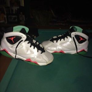 Jordan 7s “Verdes”